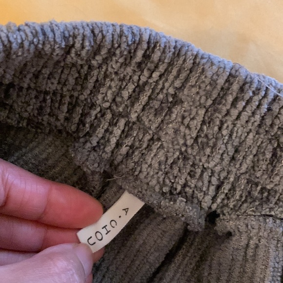 Wide leg pants size 2 - Picture 4 of 6